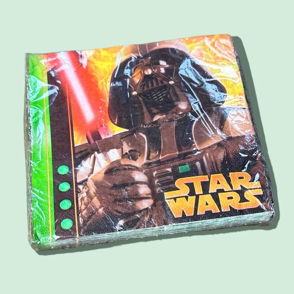 New In Package Lucas Films Star Wars Darth Vader Paper Napkins 16 Count